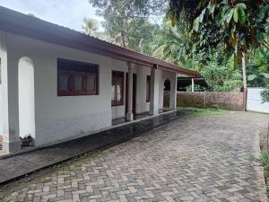 Bandara Residency