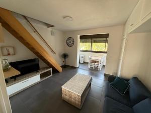 Appartement avec Loggia paisible, à 500m de la plage - vue dégagée & parking privé