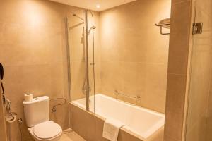 Majestic City Retreat Hotel