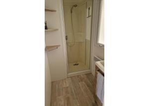 Campings Mobil-home Clim, TV, LL Camping LA CARABASSE 4 etoiles - MH-A012 : photos des chambres
