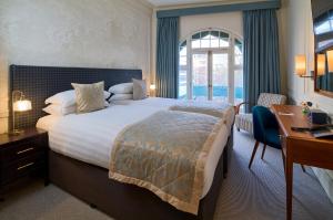 Twin Room room in Sloane Square Hotel