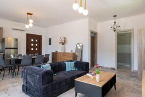 Anthi Luxury Residence