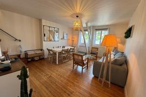 Spacious apartment close to the beach