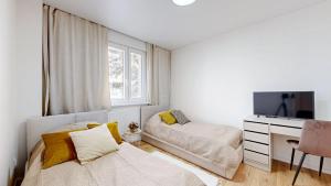 FLEXIHOME sk - SNP 7 - four room apartment, AC, loggia