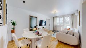 FLEXIHOME sk - SNP 7 - four room apartment, AC, loggia