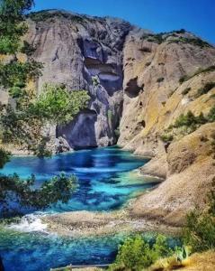 Surf House avec jardin dans quartier de Standing entre mer et vignes