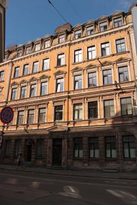 Tiny Paris in city heart