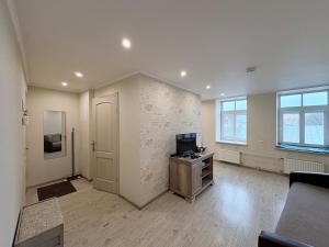 Tiny Paris in city heart