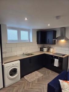 Courtyard High Spec Apartment in Town Centre