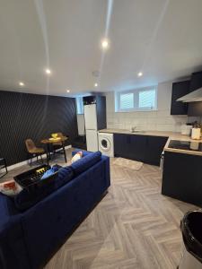 Courtyard High Spec Apartment in Town Centre