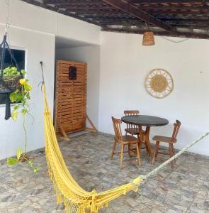 Casa na Orla de Atalaia ampla com cômodos