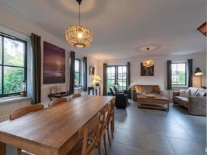 Villa with view over the park De Buitenplaats