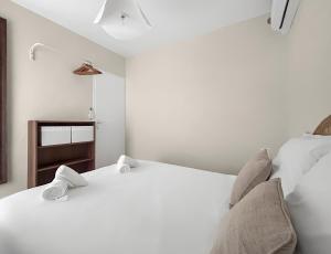 Appartements Maison 10 min de Beziers, 30 min de la mer et sa terrasse panoramique : photos des chambres