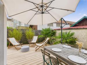 Maisons de vacances A 300m de la plage, maison pour 7 avec piscine : photos des chambres