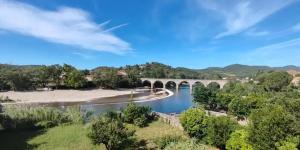 Appartements Maison 10 min de Beziers, 30 min de la mer et sa terrasse panoramique : photos des chambres