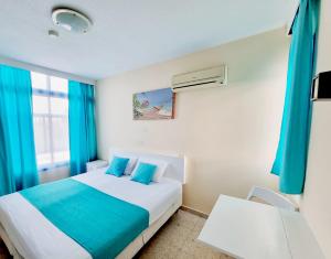 610 Agia Napa