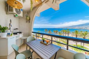 Relax tropical Lux 1 sea line