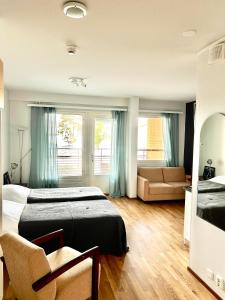 Suite Apartment with lake views