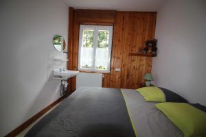 Appartements Gite Les Jonquilles IV : photos des chambres