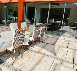 Maisons de vacances VillaM with heated pool, panoramic view, sea : photos des chambres