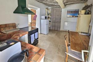 Villas Les Bulles de Montfort - WiFi - Parking gratuit & Cuisine : photos des chambres