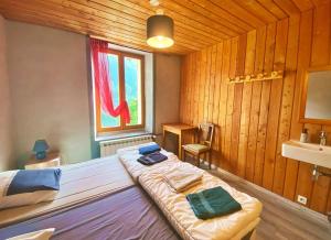 B&B / Chambres d'hotes CASA-Salon Bella Ciao Suite pour 5 personnes : photos des chambres