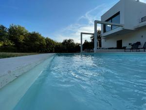 Villas Jacasse Retreat - Elegant Architect Villa Nestled in Provencal Forest : photos des chambres