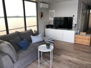 Hausboot Fjord Nordstern mit Dachterrasse in Schleswig