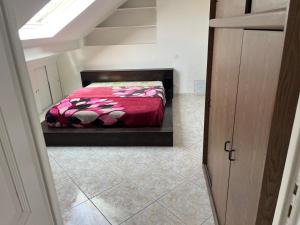 Appartement F3 meublés à 2 stations de laéroport Charles de Gaulles , Parc des expositions