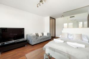 Fredry Kolobrzeg by Solarento