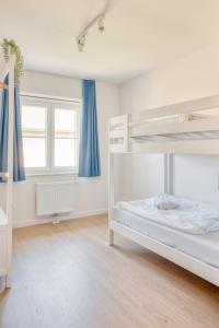 Beautiful Holiday Home for 10 with Garden