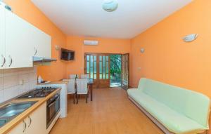 Apartments Vrisika-family apartment