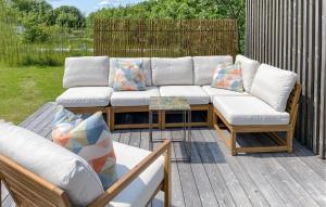 1 Bedroom Nice Home In Kastlösa Öland