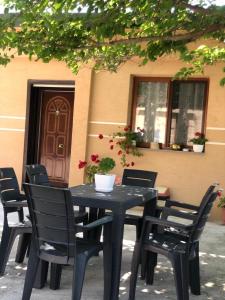 Guest House Ninos