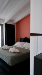 Deluxe Queen Suite