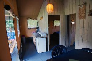 Camping 2000 - Safaritent Medium