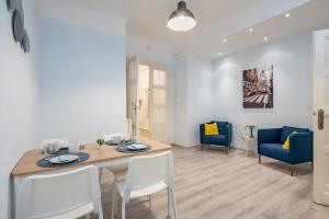 Central comfy and cute apartment