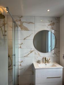 Appartements Appartement les Orchidees et les Marguerites : photos des chambres