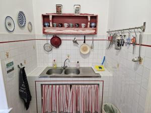 Romantic 19th century house with large garden and BBQ