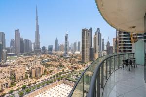 Stylish 2BR - Near Burj Khalifa & City Views
