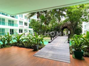 1 bedroom Amazon Residence