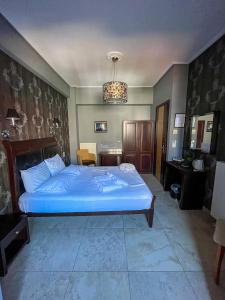 Superior Double Room with Partial Meteora View room in Toti Boutique Rooms