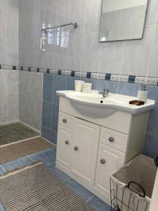 Cosy home with rooftop terrace