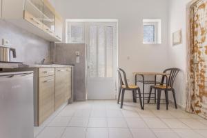 Bel Momento - Family Room