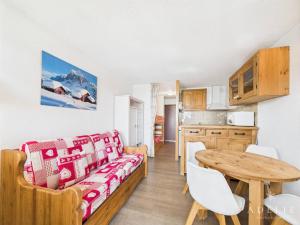 Studio room in Appartement Montvalezan-La Rosière 1 pièce 4 personnes - FR-1-398-557