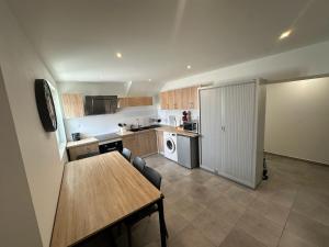 Appartements Superbe T2 moderne refait a neuf : photos des chambres