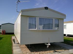 Kingfisher New Horizon Firs 8 Berth Blow Heated