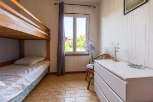 Maisons de vacances MAISON CRI-CRI a Ares : photos des chambres