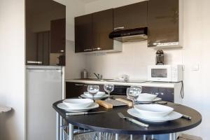 COCO - Beau 2 P climatisé wifi terrasse piscine