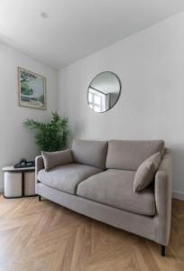 Chez Virginie Triangle dOr